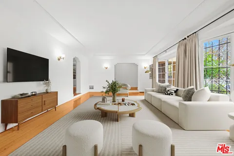 $2,375,000 | 361 North Mansfield Avenue, Los Angeles, CA 90036