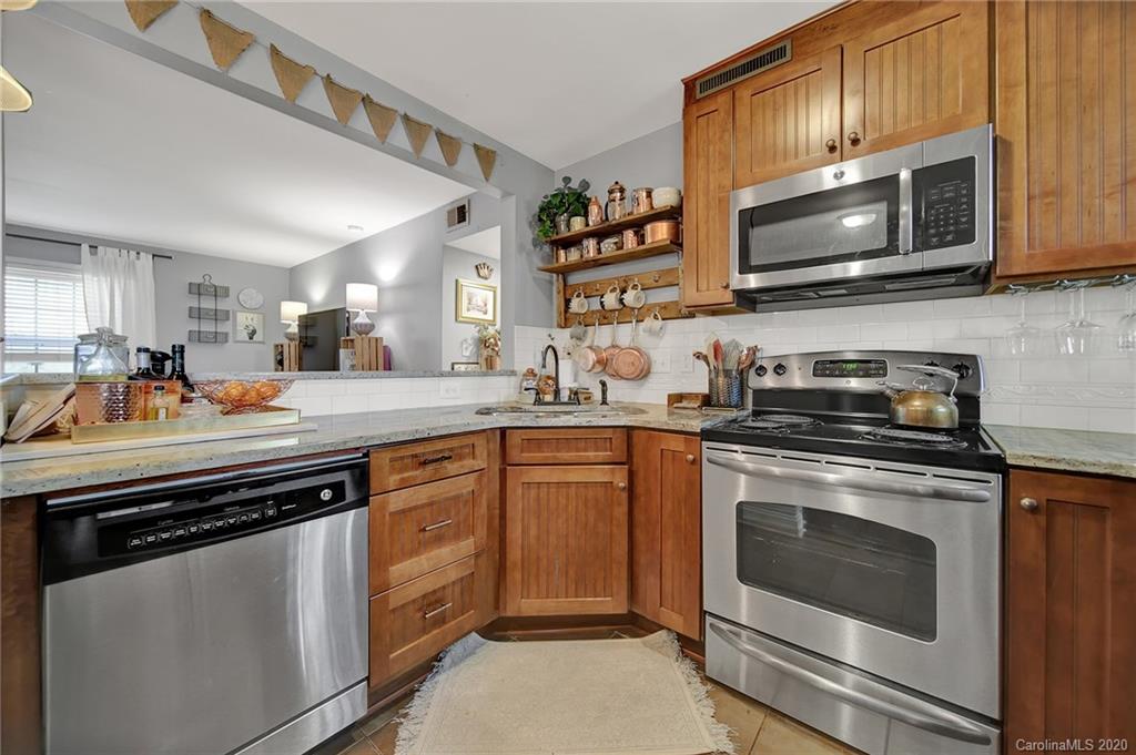 4913 Park Road, Unit A Charlotte, NC 28209 - Photo 11 of 29 Gallery Image 11