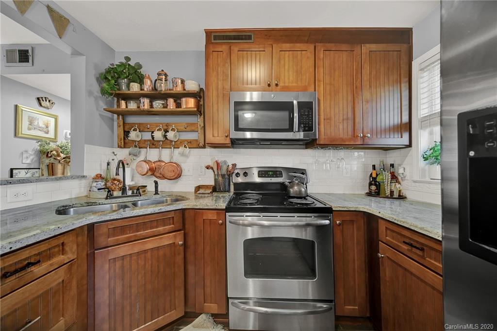 4913 Park Road, Unit A Charlotte, NC 28209 - Photo 12 of 29 Gallery Image 12