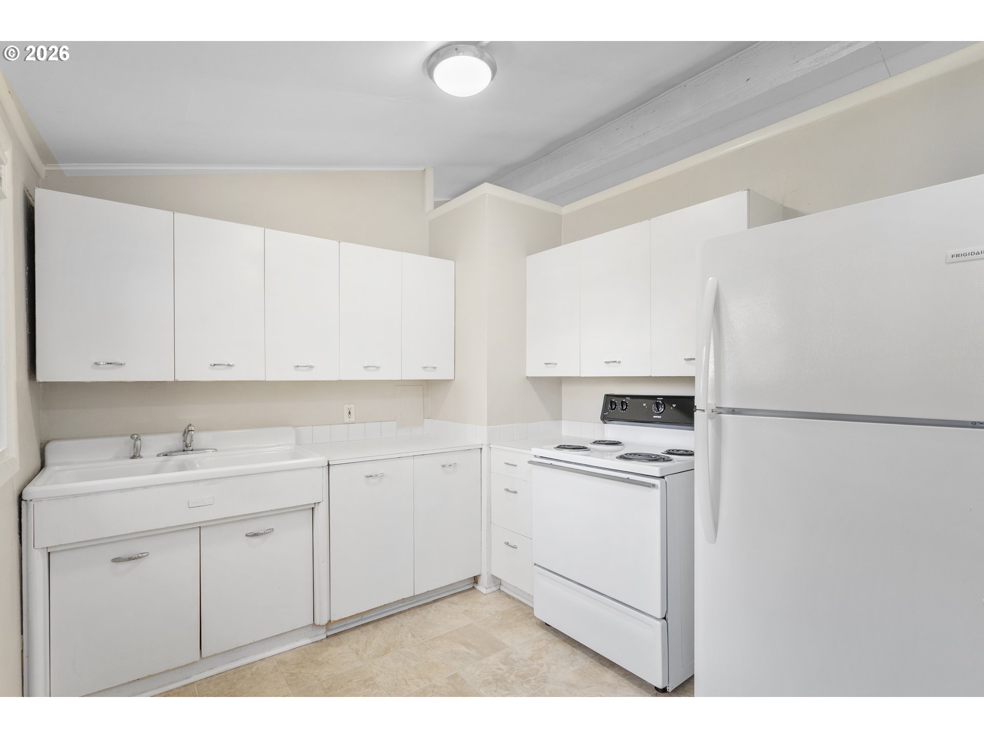 14429 Southeast Harrison Street Portland, OR 97233 - Photo 11 of 26
