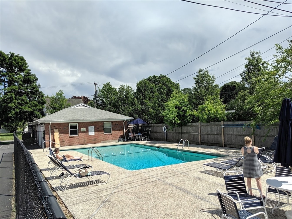 21 Warren Street, Unit 24 Waltham, MA 02453 - Photo 12 of 15