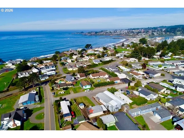 $339,000 | 15851 Sunset Strip, Brookings, OR 97415