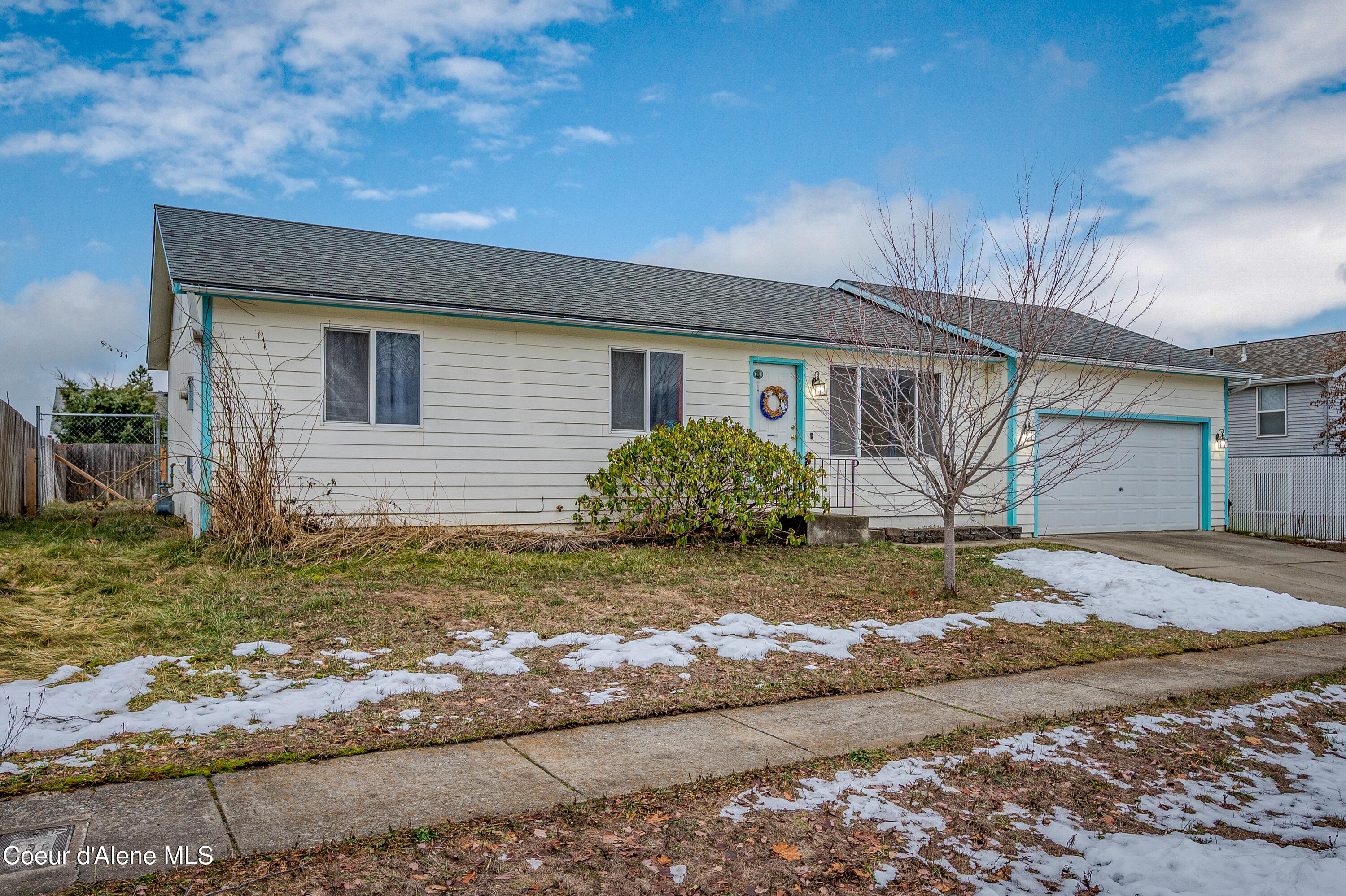 7530 West Meadow Lark Lane Rathdrum, ID 83858 - Photo 1 of 28 --1.jpg-FULL