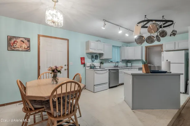 $365,000 | 7530 West Meadow Lark Lane, Rathdrum, ID 83858