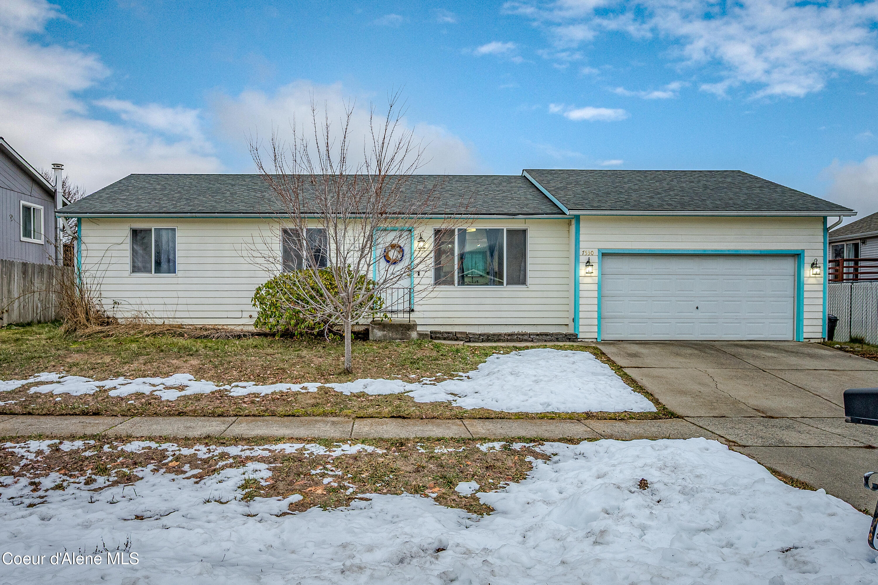 7530 West Meadow Lark Lane Rathdrum, ID 83858 - Photo 2 of 28 --2.jpg-FULL