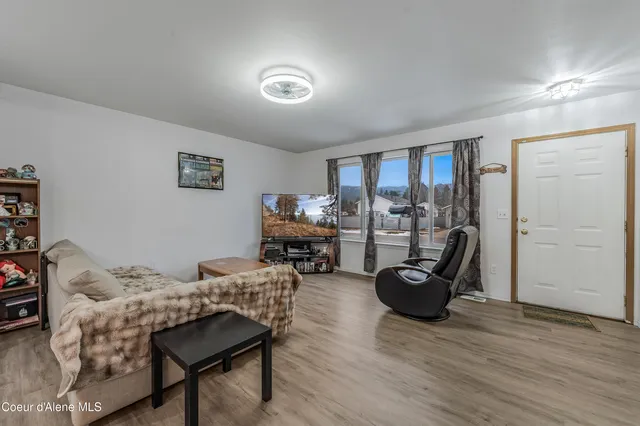 $365,000 | 7530 West Meadow Lark Lane, Rathdrum, ID 83858