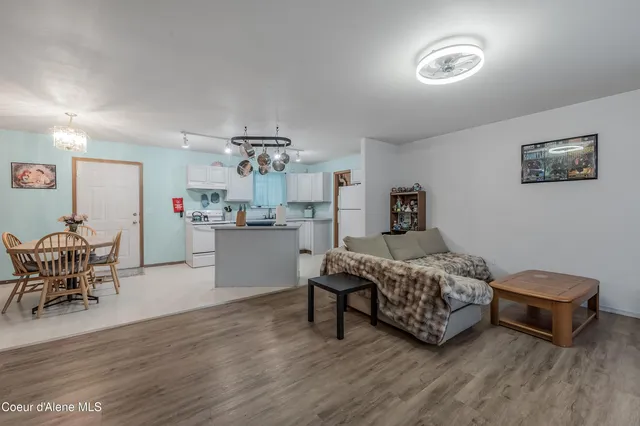 $365,000 | 7530 West Meadow Lark Lane, Rathdrum, ID 83858