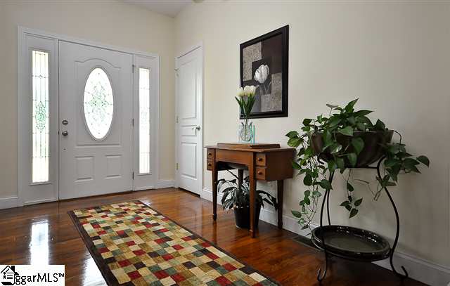 108 Commodore Drive Duncan, SC 29334 - Photo 2 of 25 Gallery Image 2