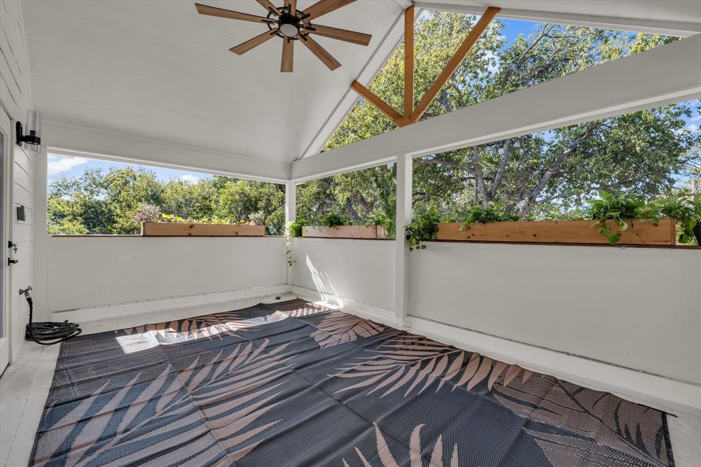 718 Tyler Street Waco, TX 76704 - Photo 31 of 39 a view of an empty room with a window