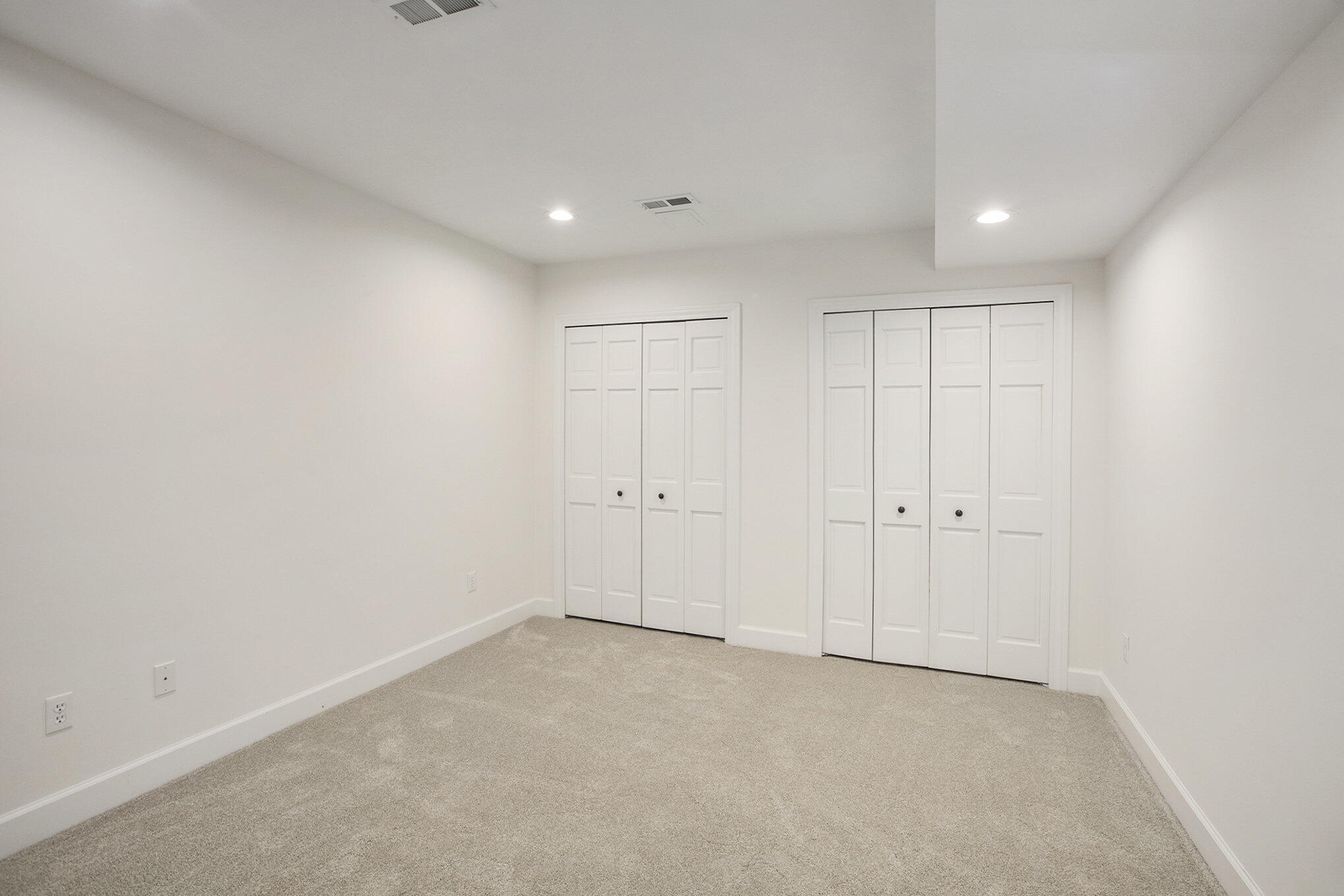 3113 Miller Road Ann Arbor, MI 48103 - Photo 57 of 79 054_file_202