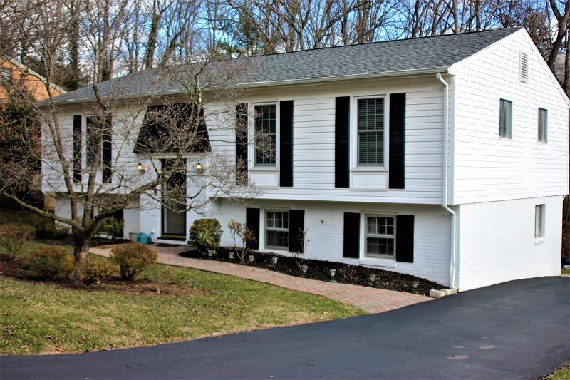 3568 Meadowlark Road Roanoke, VA 24018 - Photo 3 of 59 IMG_0606