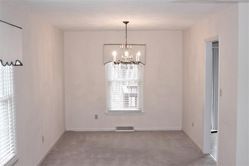3568 Meadowlark Road Roanoke, VA 24018 - Photo 7 of 59 IMG_0569