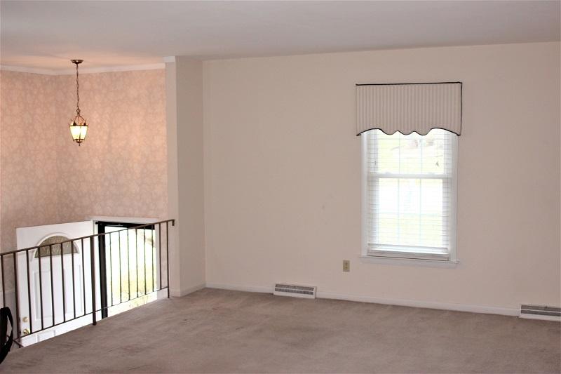 3568 Meadowlark Road Roanoke, VA 24018 - Photo 8 of 59 IMG_0570