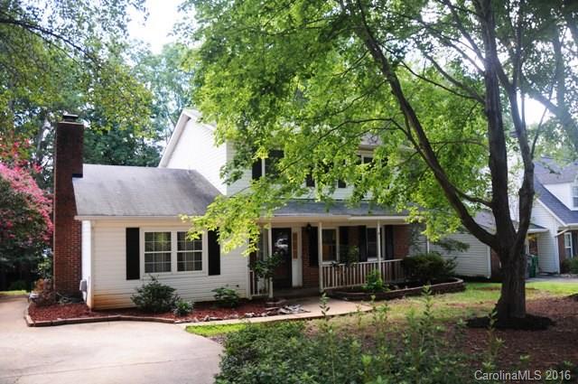 6246 Round Hill Road Charlotte, NC 28211 - Photo 11 of 22 Gallery Image 11