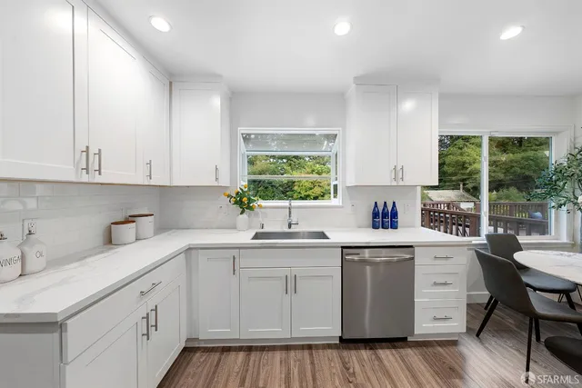 $2,488,888 | 897 Parrott Drive, San Mateo, CA 94402