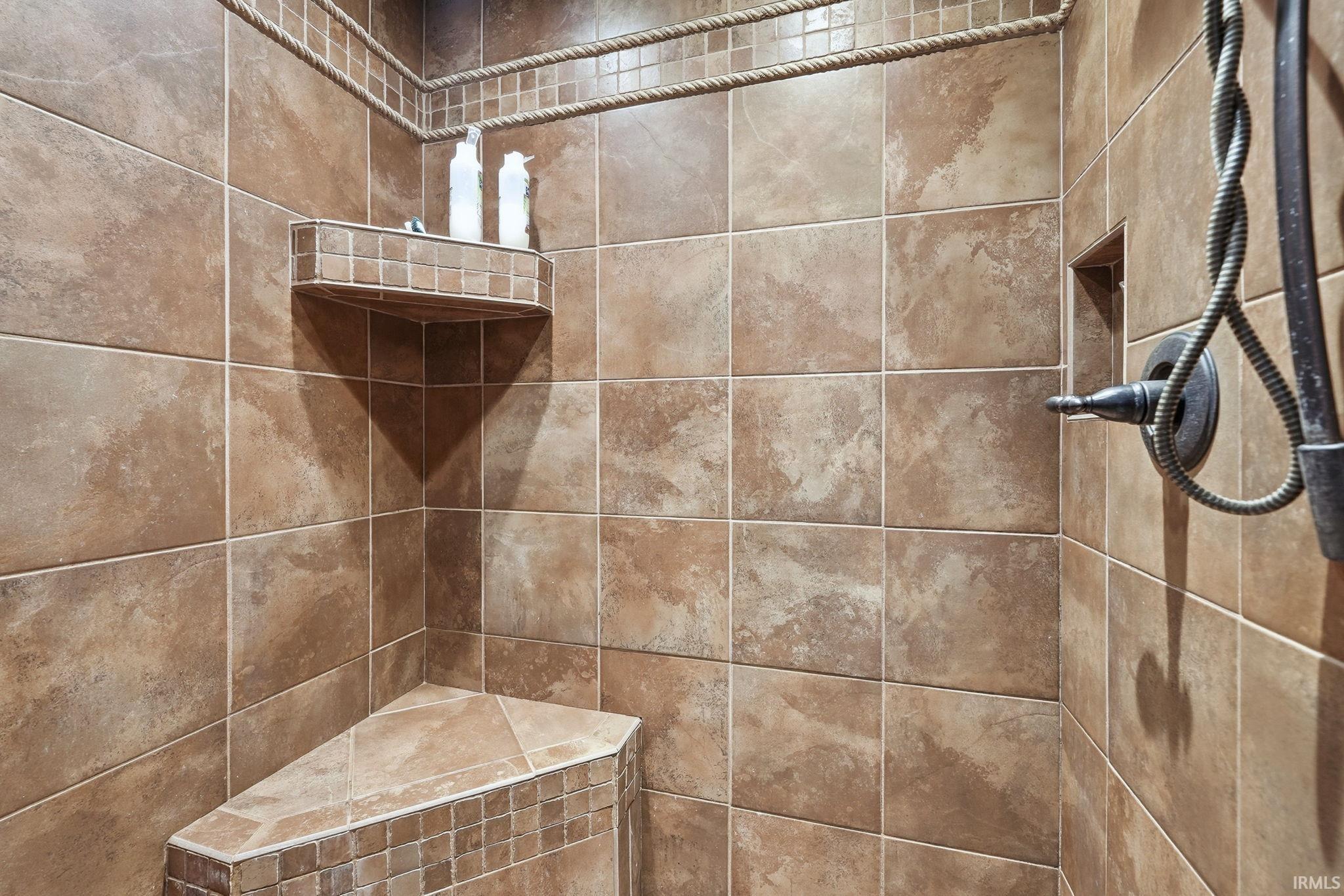 7525 Brookward Pass Fort Wayne, IN 46835 - Photo 11 of 25