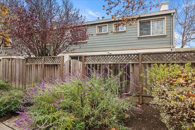 $368,000 | 502 Daniels Avenue, Vallejo, CA 94590