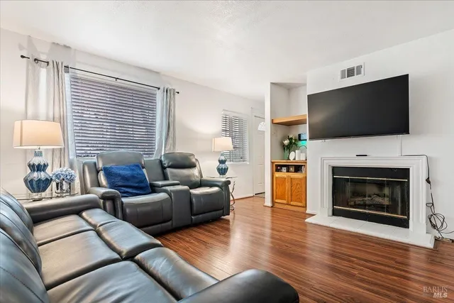 $368,000 | 502 Daniels Avenue, Vallejo, CA 94590