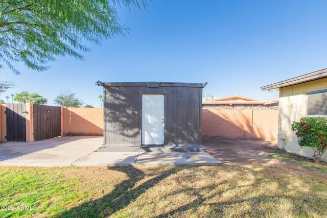 $480,000 | 1813 East Ellis Drive, Tempe, AZ 85283