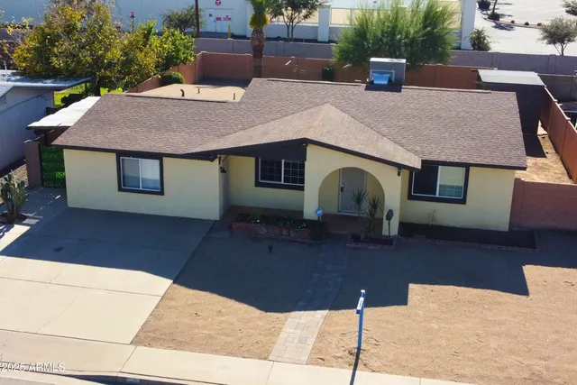 $480,000 | 1813 East Ellis Drive, Tempe, AZ 85283