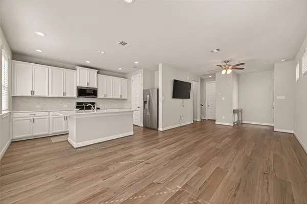 $2,499 | 3118 Cloud Forest Lane, Houston, TX 77080