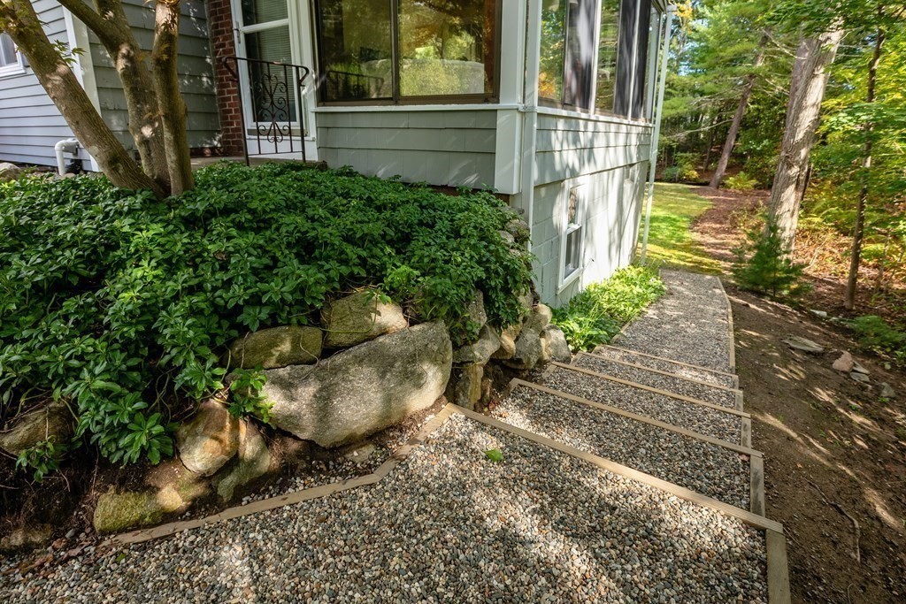 130 Martin Road Concord, MA 01742 - Photo 24 of 31