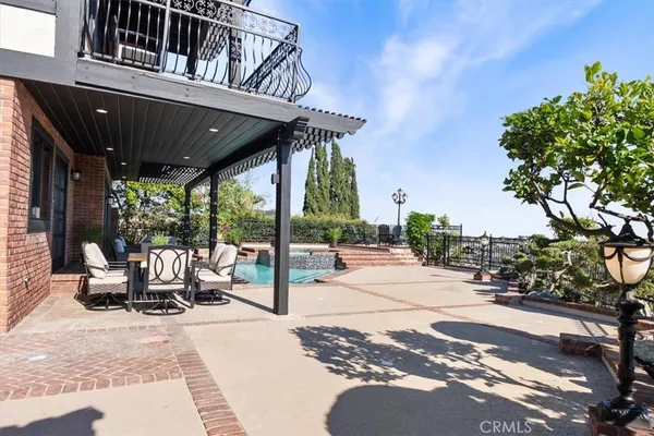 $3,995,000 | 834 Moorside Drive, Glendale, CA 91207