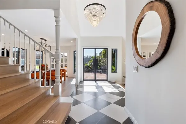 $3,995,000 | 834 Moorside Drive, Glendale, CA 91207