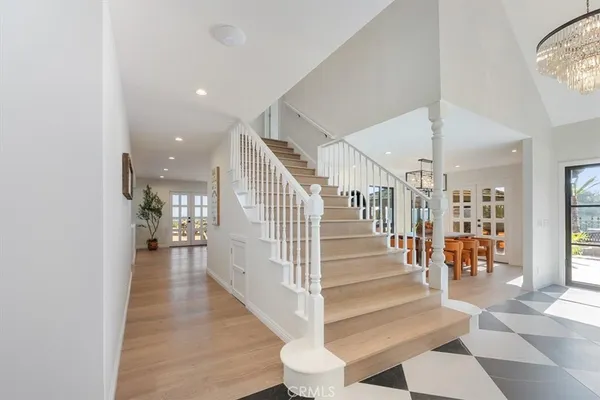 $3,995,000 | 834 Moorside Drive, Glendale, CA 91207