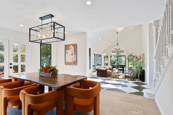 $3,995,000 | 834 Moorside Drive, Glendale, CA 91207