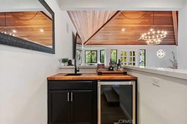 $3,995,000 | 834 Moorside Drive, Glendale, CA 91207