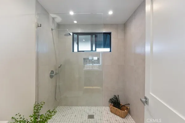 $3,995,000 | 834 Moorside Drive, Glendale, CA 91207