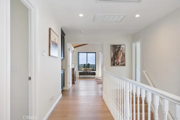 $3,995,000 | 834 Moorside Drive, Glendale, CA 91207