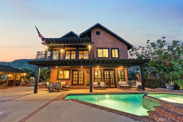 $3,995,000 | 834 Moorside Drive, Glendale, CA 91207
