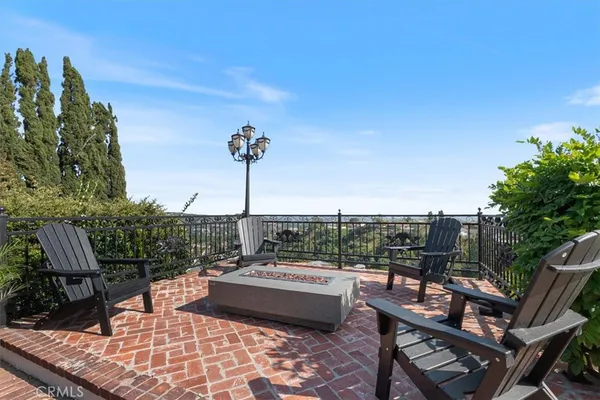 $3,995,000 | 834 Moorside Drive, Glendale, CA 91207