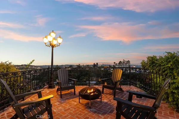 $3,995,000 | 834 Moorside Drive, Glendale, CA 91207