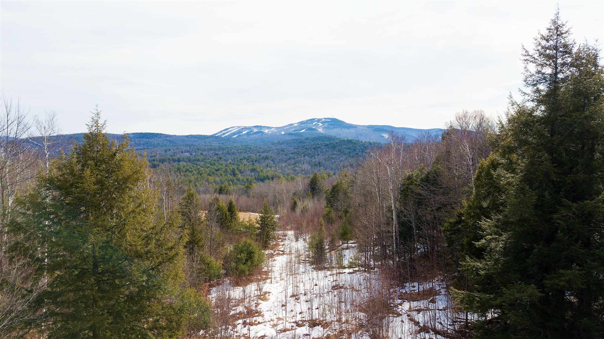 481 East Mountain Road Newport, NH 03773 - Photo 8 of 9 Gallery Image 8
