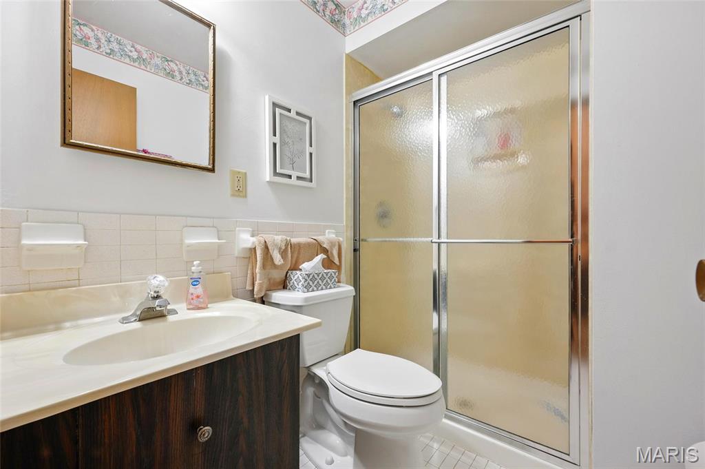 560 Goldwood Drive Ballwin, MO 63021 - Photo 16 of 26