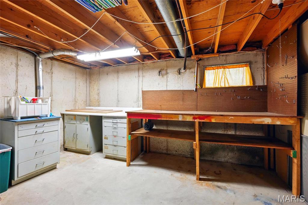 560 Goldwood Drive Ballwin, MO 63021 - Photo 22 of 26