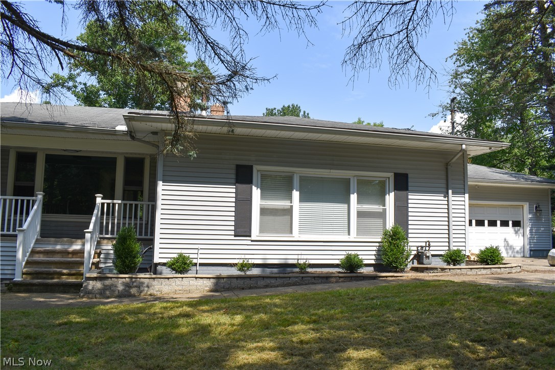 18749 Alexander Road Walton Hills, OH 44146 - Photo 2 of 25