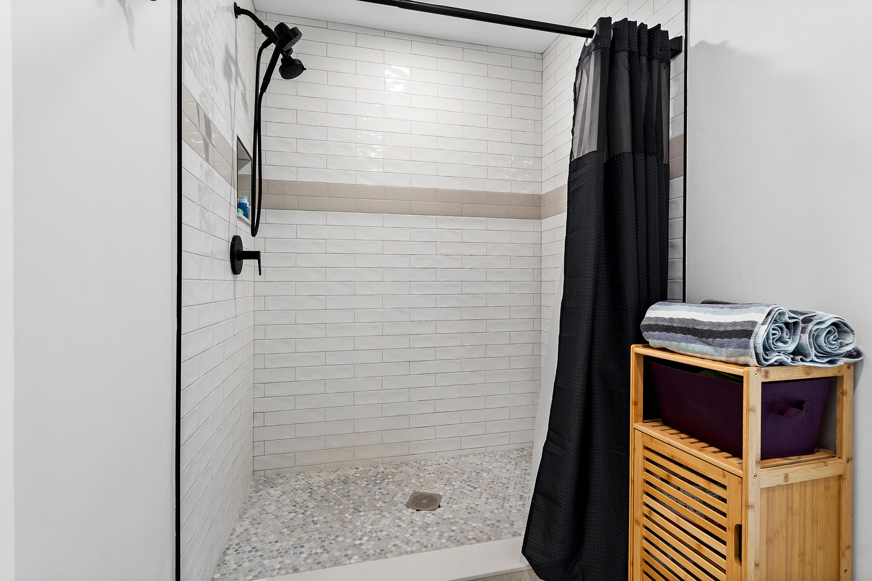 10094 Crosswind Road Boca Raton, FL 33498 - Photo 16 of 31 Primary Shower
