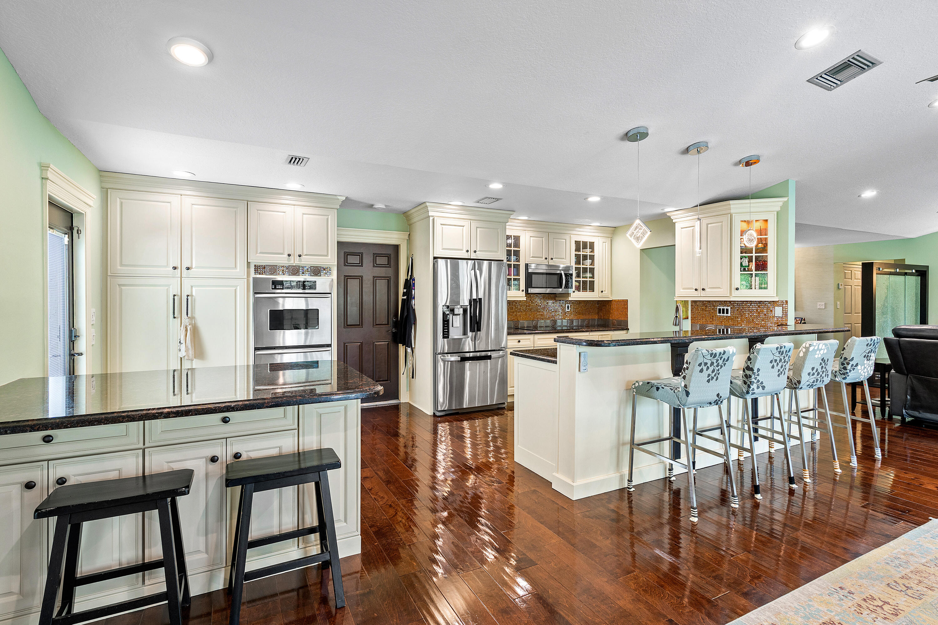 10094 Crosswind Road Boca Raton, FL 33498 - Photo 4 of 31 Kitchen