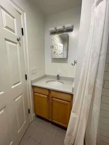 $1,495 | 11 U Fletcher Place, Unit UPPR, Burlington, VT 05401