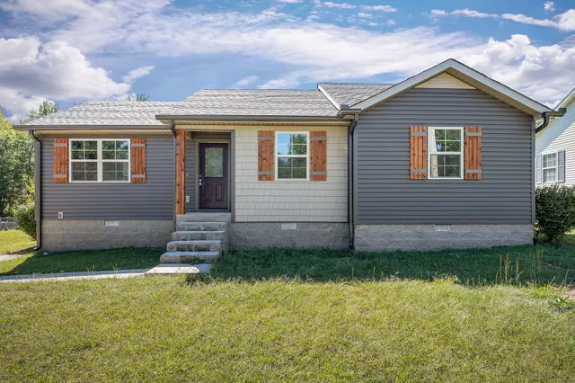 $284,900 | 163 Willow Way, McMinnville, TN 37110