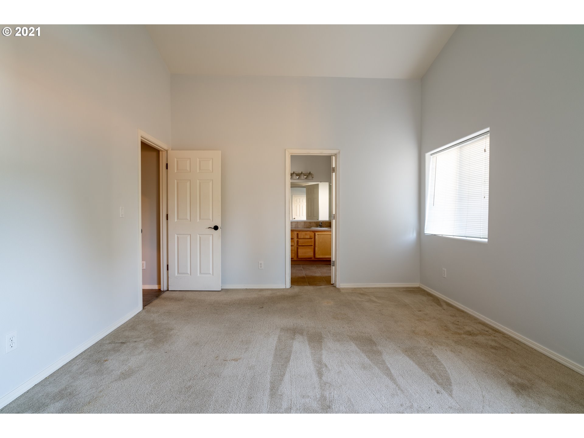 899 Meadow Court Northeast Albany, OR 97322 - Photo 12 of 24