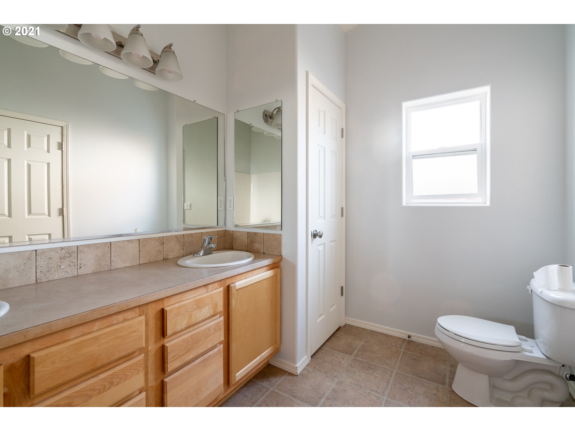 899 Meadow Court Northeast Albany, OR 97322 - Photo 8 of 24