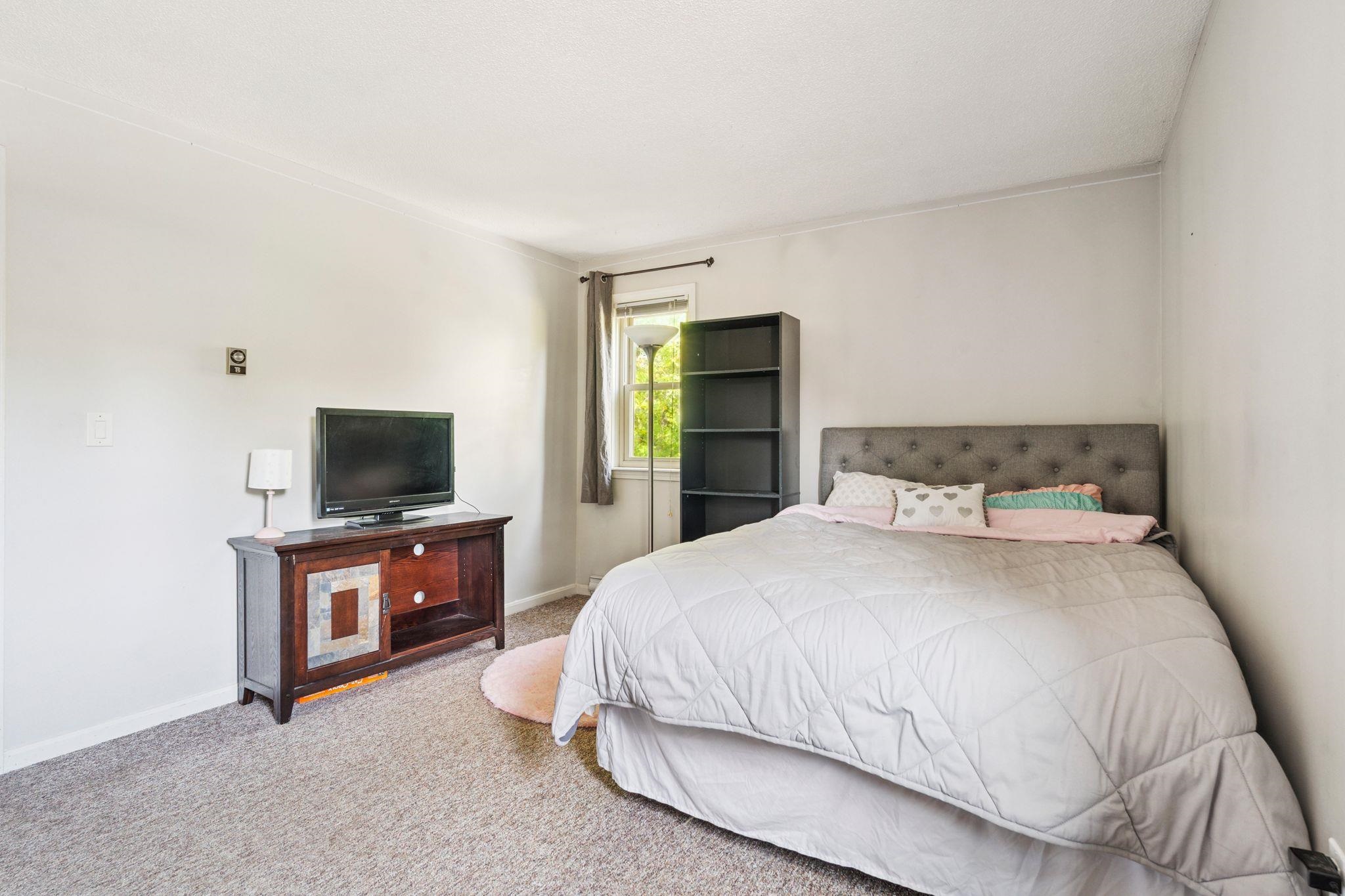 58 Branch Turnpike, Unit 48 Concord, NH 03301 - Photo 11 of 18