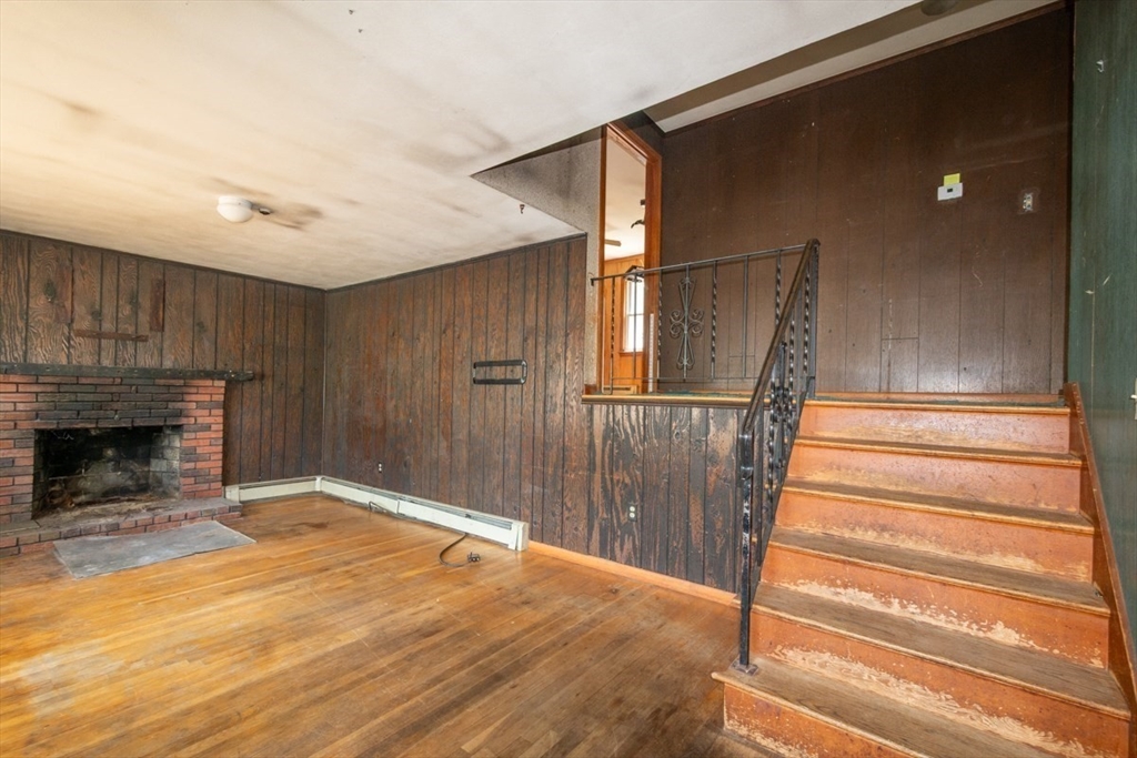 81 Border Road Holbrook, MA 02343 - Photo 7 of 15 Gallery Image 7