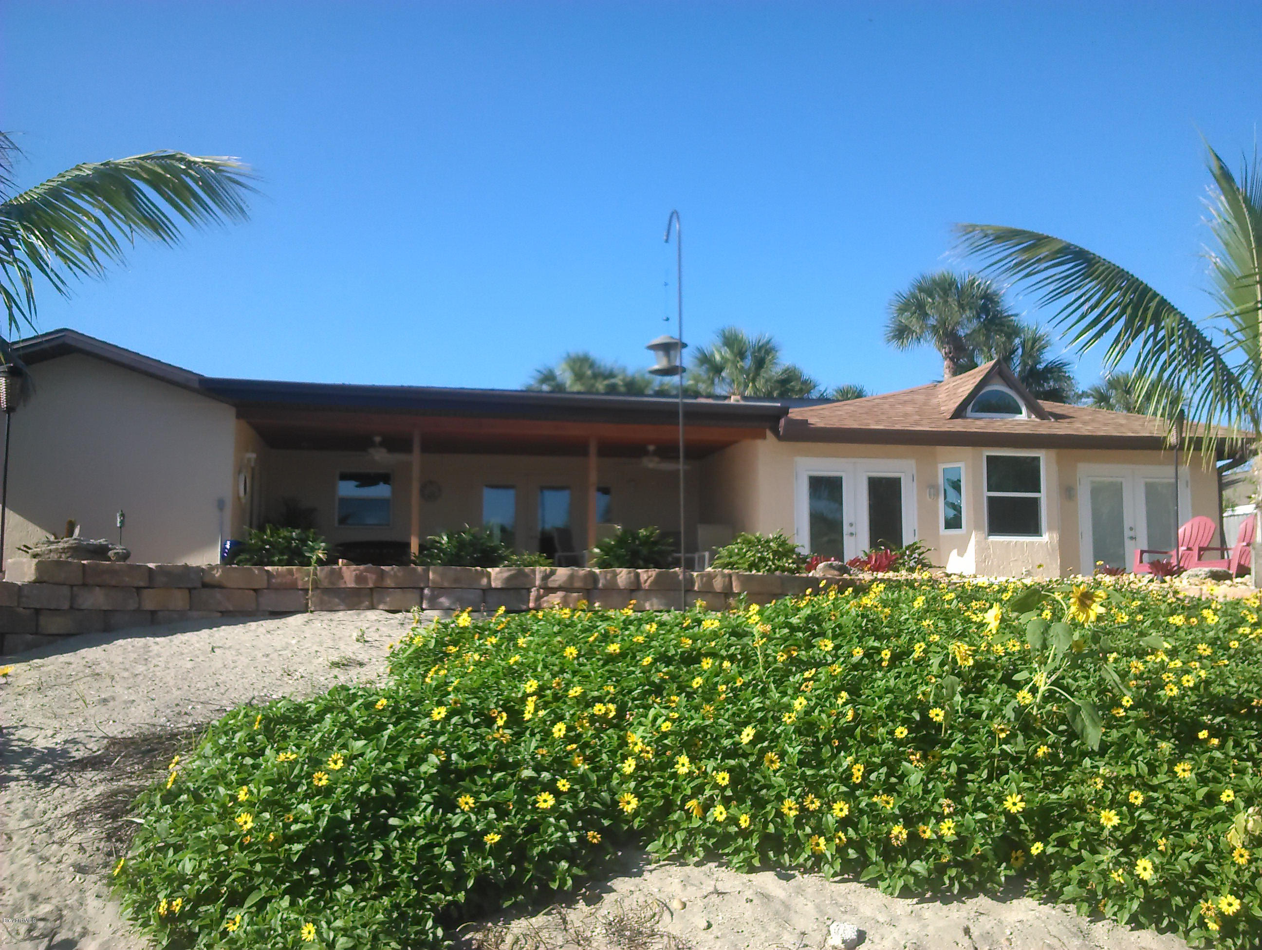 175 Sand Dollar Road Indialantic, FL 32903 - Photo 27 of 44 Flowers