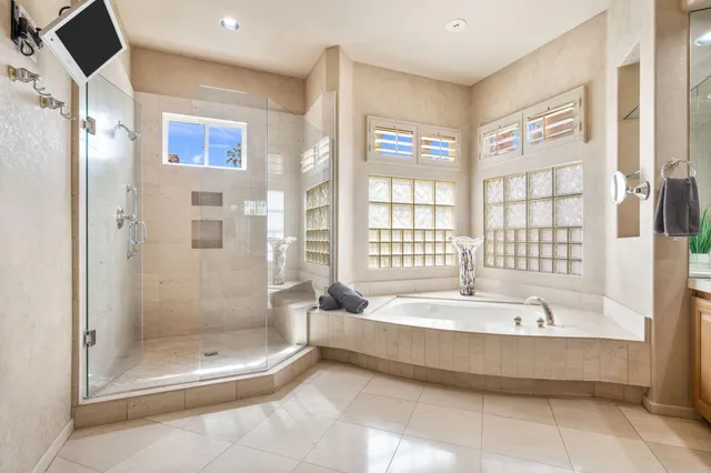 $1,725,000 | 682 Elk Clover Circle, Palm Desert, CA 92211